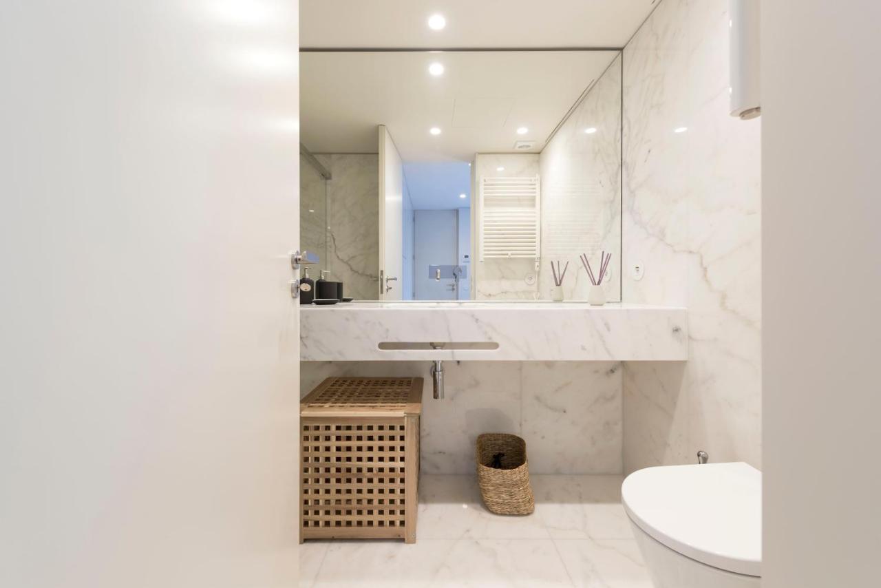 Lovelystay - Primrose 2Br Flat With Free Parking, Ac And Balcony Porto Buitenkant foto