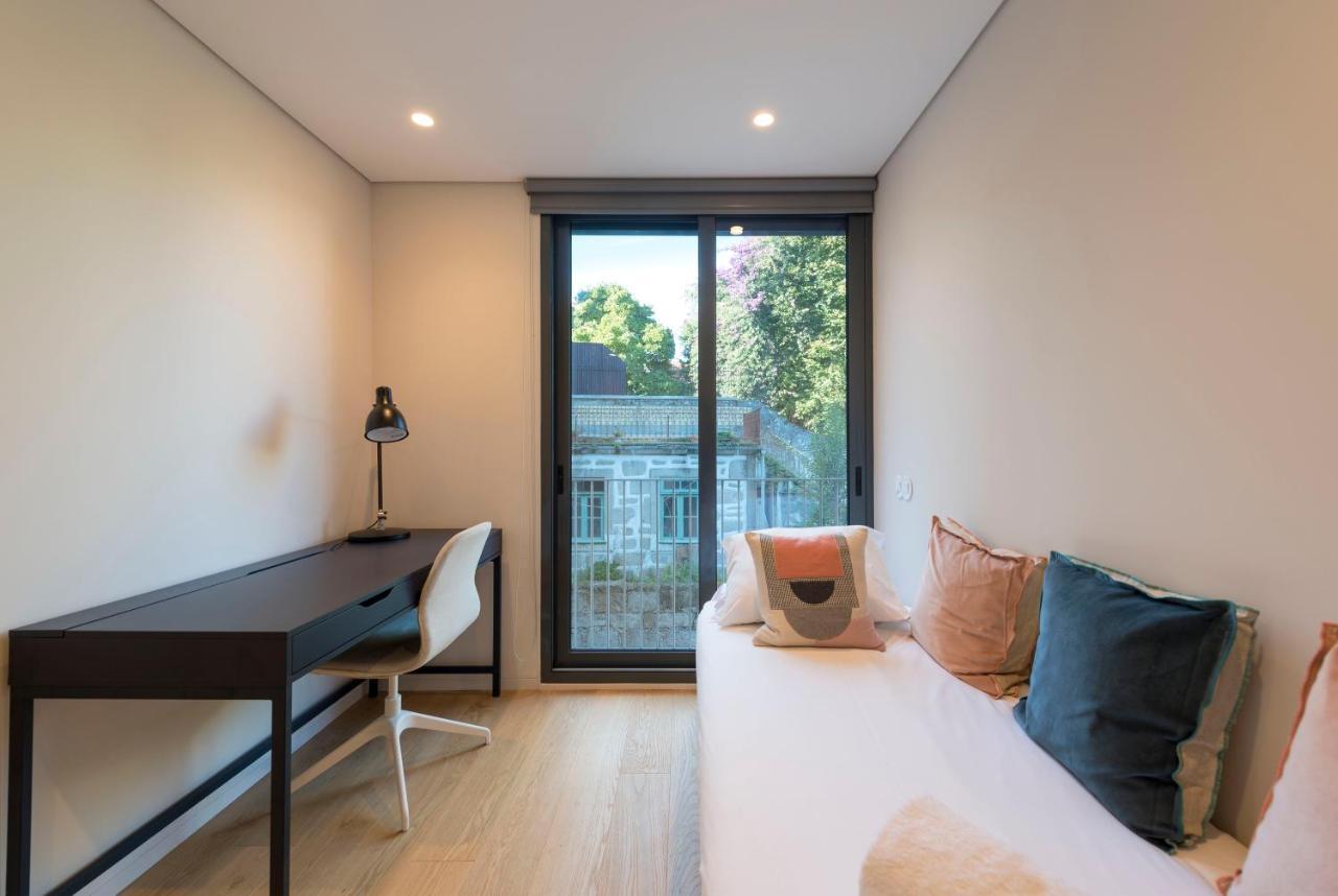 Lovelystay - Primrose 2Br Flat With Free Parking, Ac And Balcony Porto Buitenkant foto