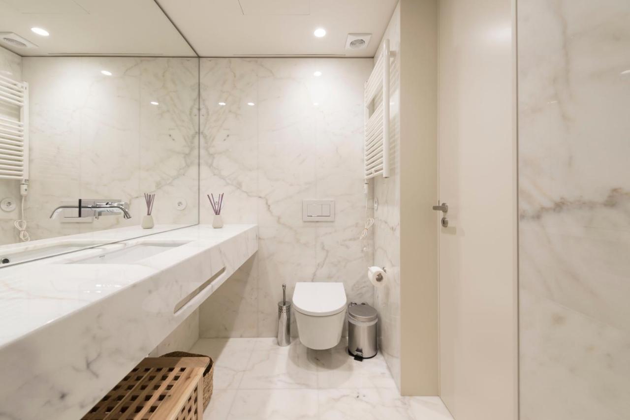 Lovelystay - Primrose 2Br Flat With Free Parking, Ac And Balcony Porto Buitenkant foto